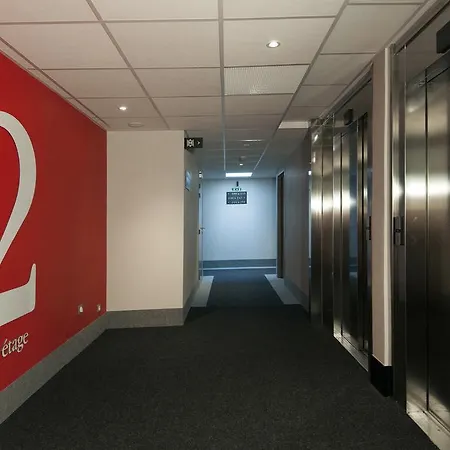 Hotel La Rochelle Beaulieu 2*