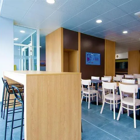 酒店 La Rochelle Beaulieu 普伊尔波勒奥