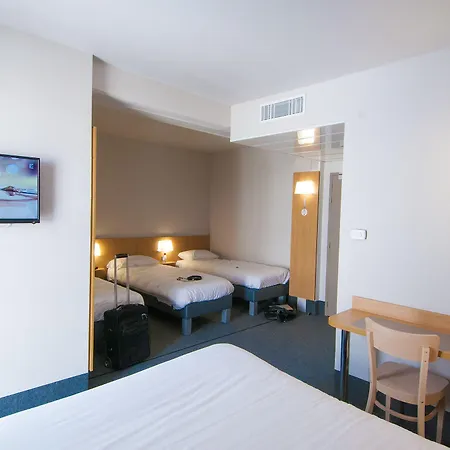 酒店 La Rochelle Beaulieu 普伊尔波勒奥