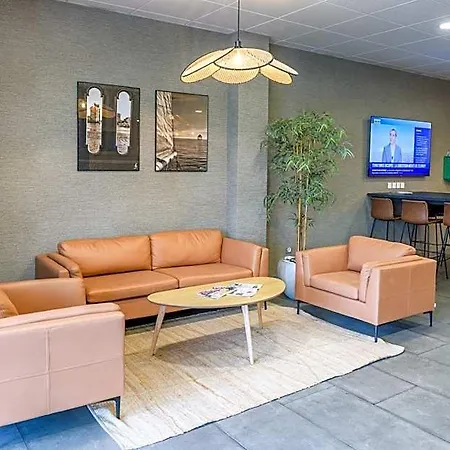 Hotel La Rochelle Beaulieu 2*