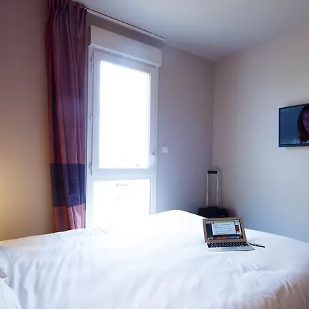 酒店 La Rochelle Beaulieu 2*