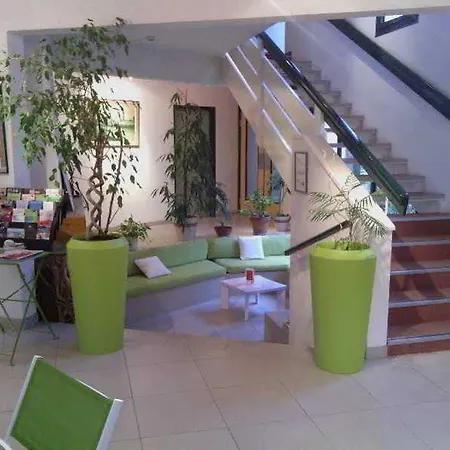 La Rochelle Beaulieu 普伊尔波勒奥